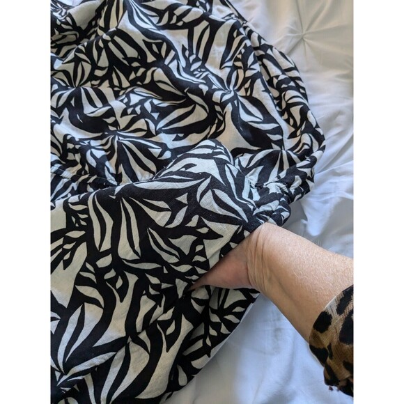 J Jason Wu Romper Women's sz 2X Linen Blend Black White Hawaiian Botanical Zip - Picture 10 of 16